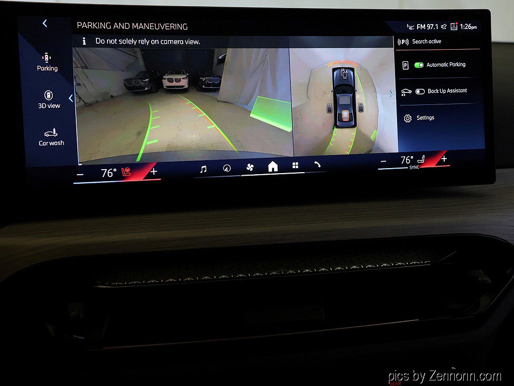 Certified 2025 BMW 330i xDrive Sedan image 21