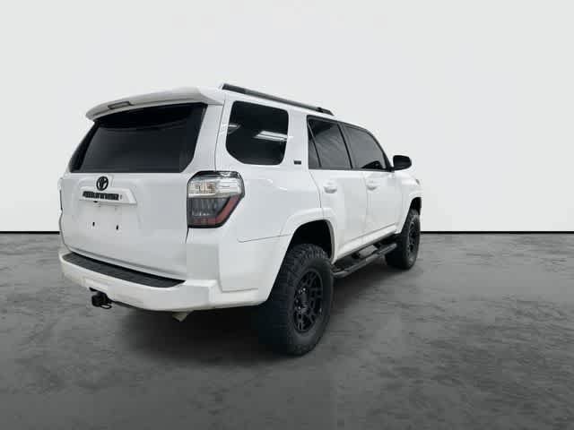 Used 2020 Toyota 4Runner SR5 RWD image 3