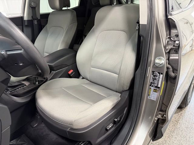 Used 2017 Hyundai Santa Fe Sport AWD/4WD image 18