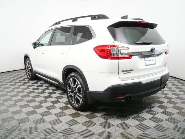 Used 2025 Subaru Ascent Limited AWD/4WD image 30