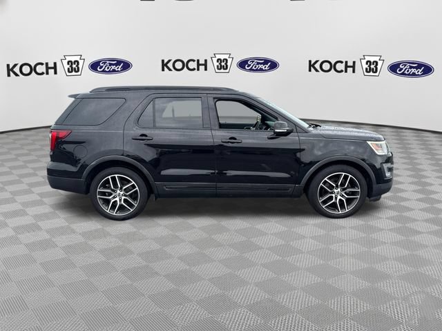 Used 2017 Ford Explorer Sport w/ Equipment Group 401A AWD/4WD image 9