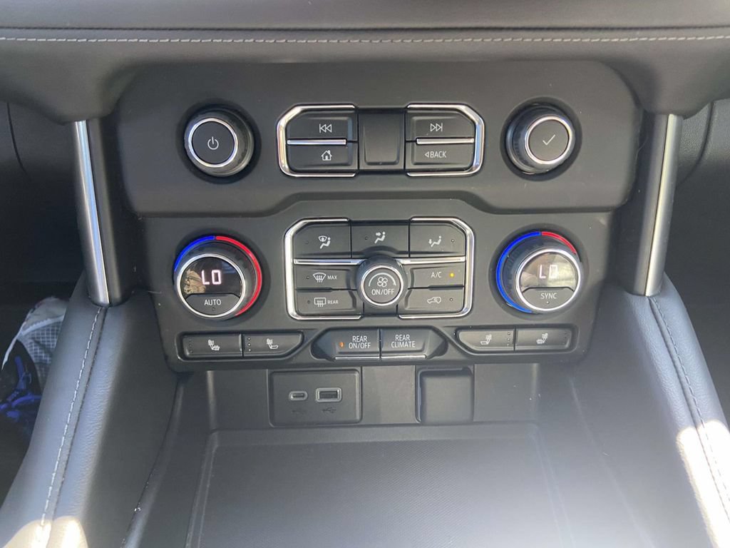 Used 2021 Chevrolet Tahoe LT w/ Rear Media and Nav Package RWD image 30