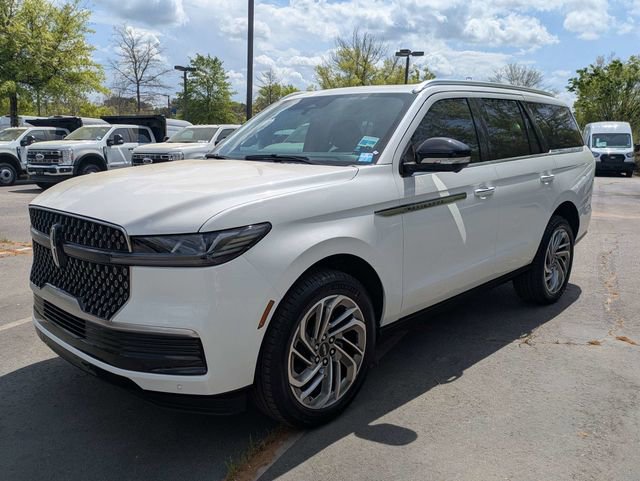 New 2026 Lincoln Navigator Reserve image 9