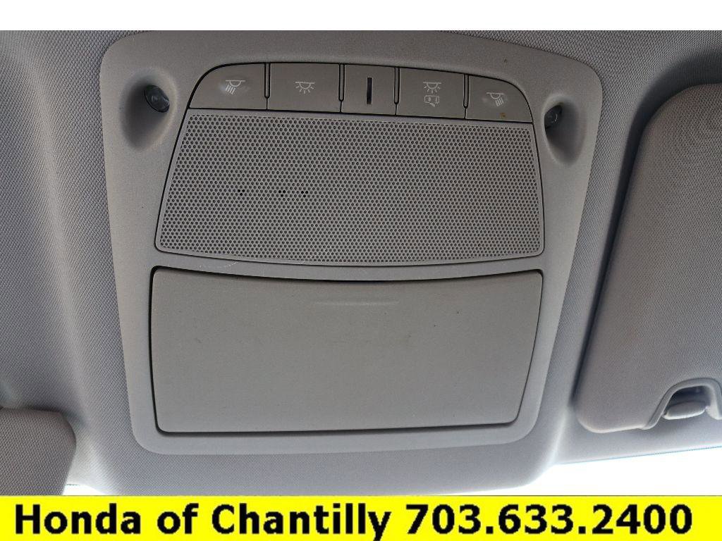 Used 2016 Nissan Rogue S w/ Appearance Package image 18