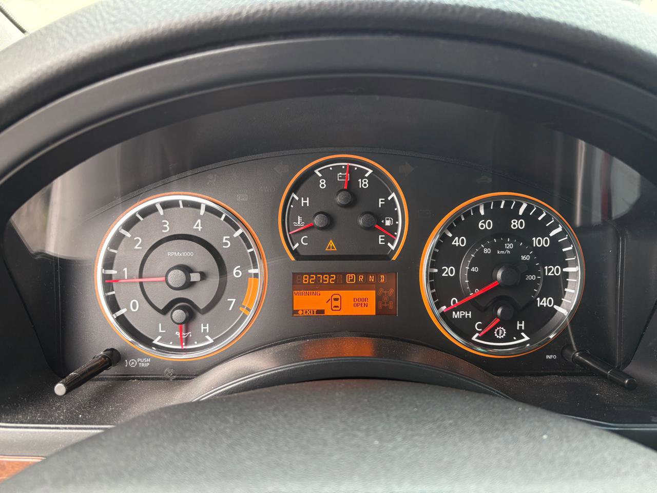 Used 2015 Nissan Armada Platinum RWD image 8
