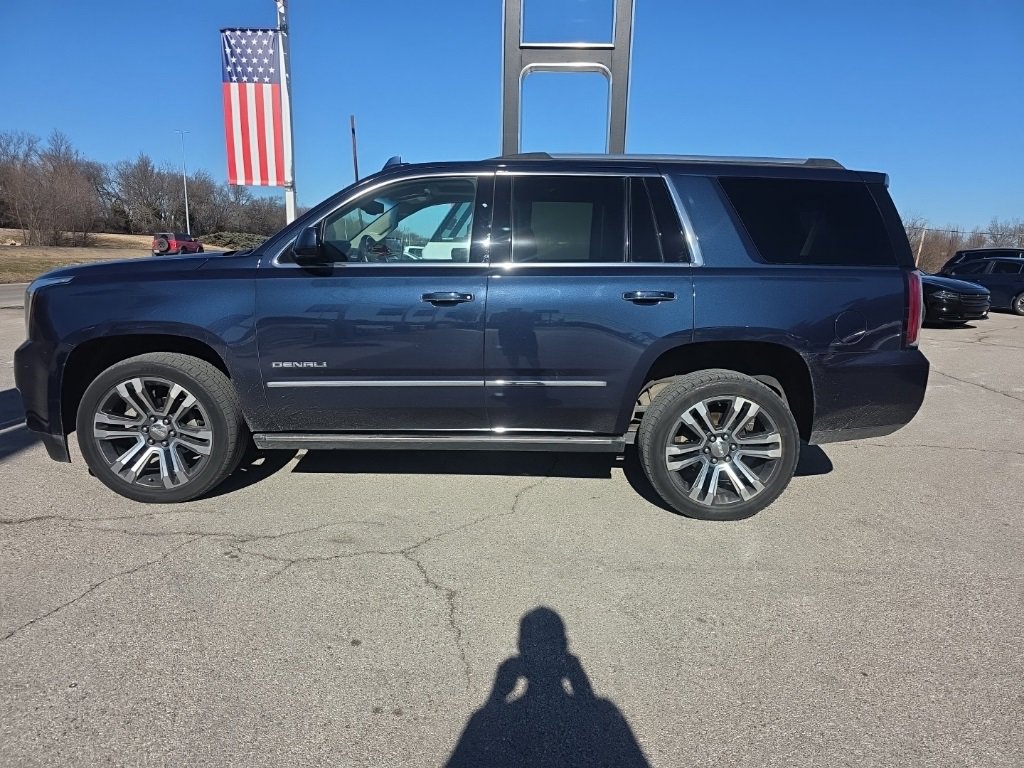 Used 2019 GMC Yukon Denali w/ Denali Ultimate Package image 10