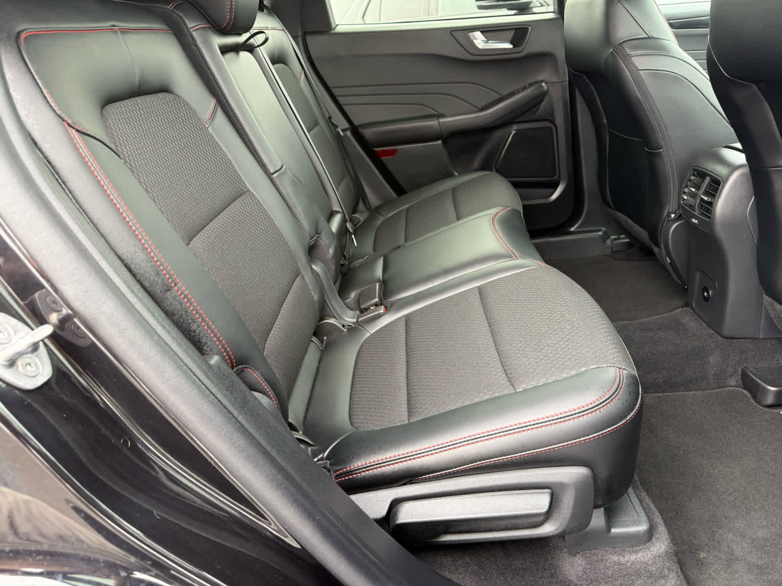 New 2025 Ford Escape ST-Line w/ Equipment Group 301A image 7