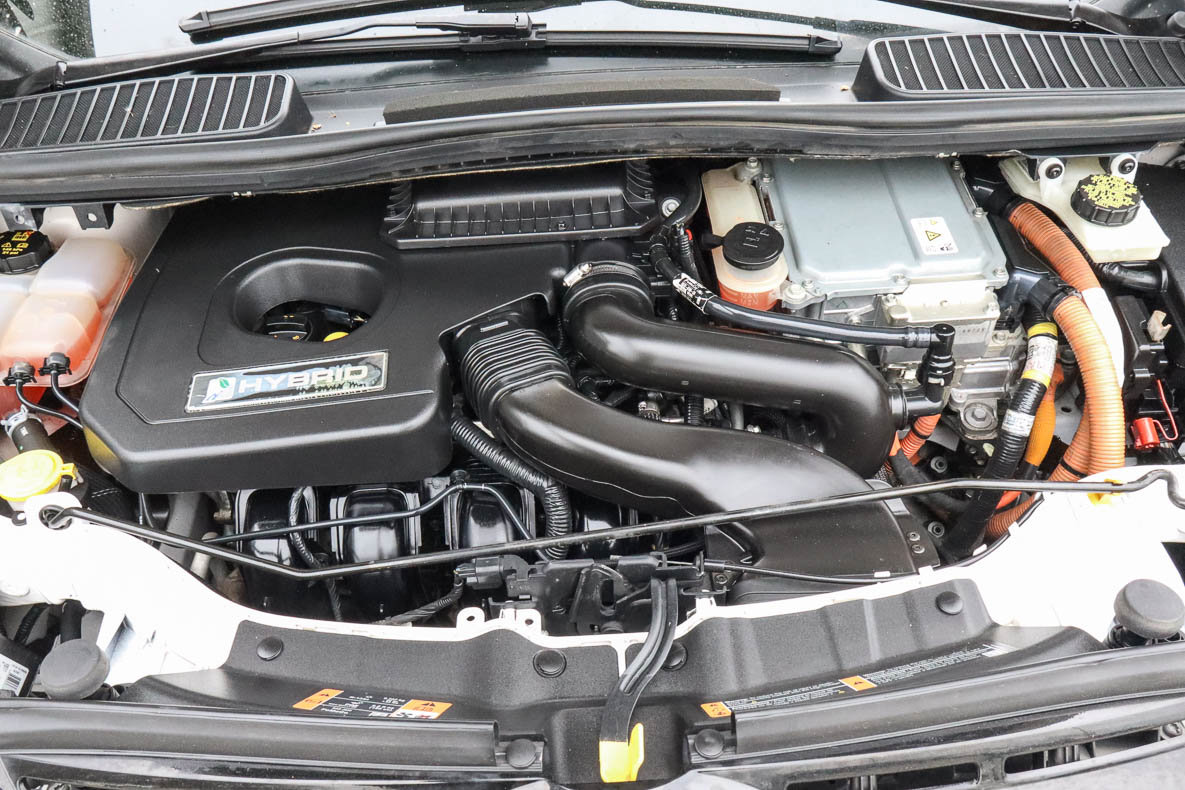 Used 2016 Ford C-MAX SEL w/ Equipment Group 302A image 18