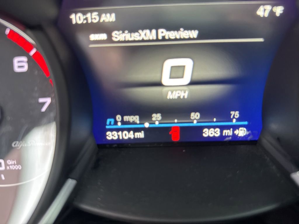 Used 2022 Alfa Romeo Stelvio Veloce image 35