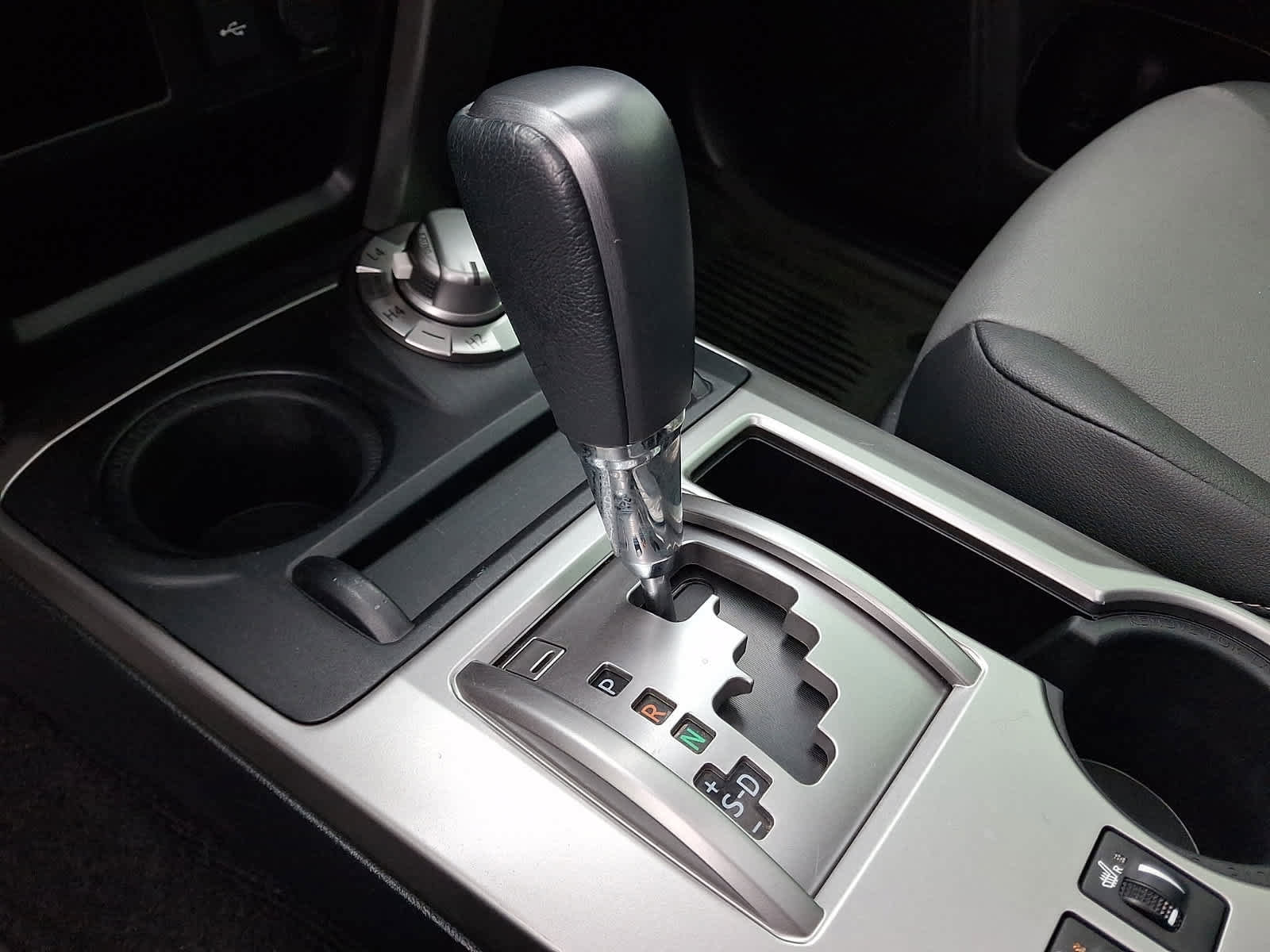 Used 2021 Toyota 4Runner SR5 Premium w/ Moonroof Package image 15