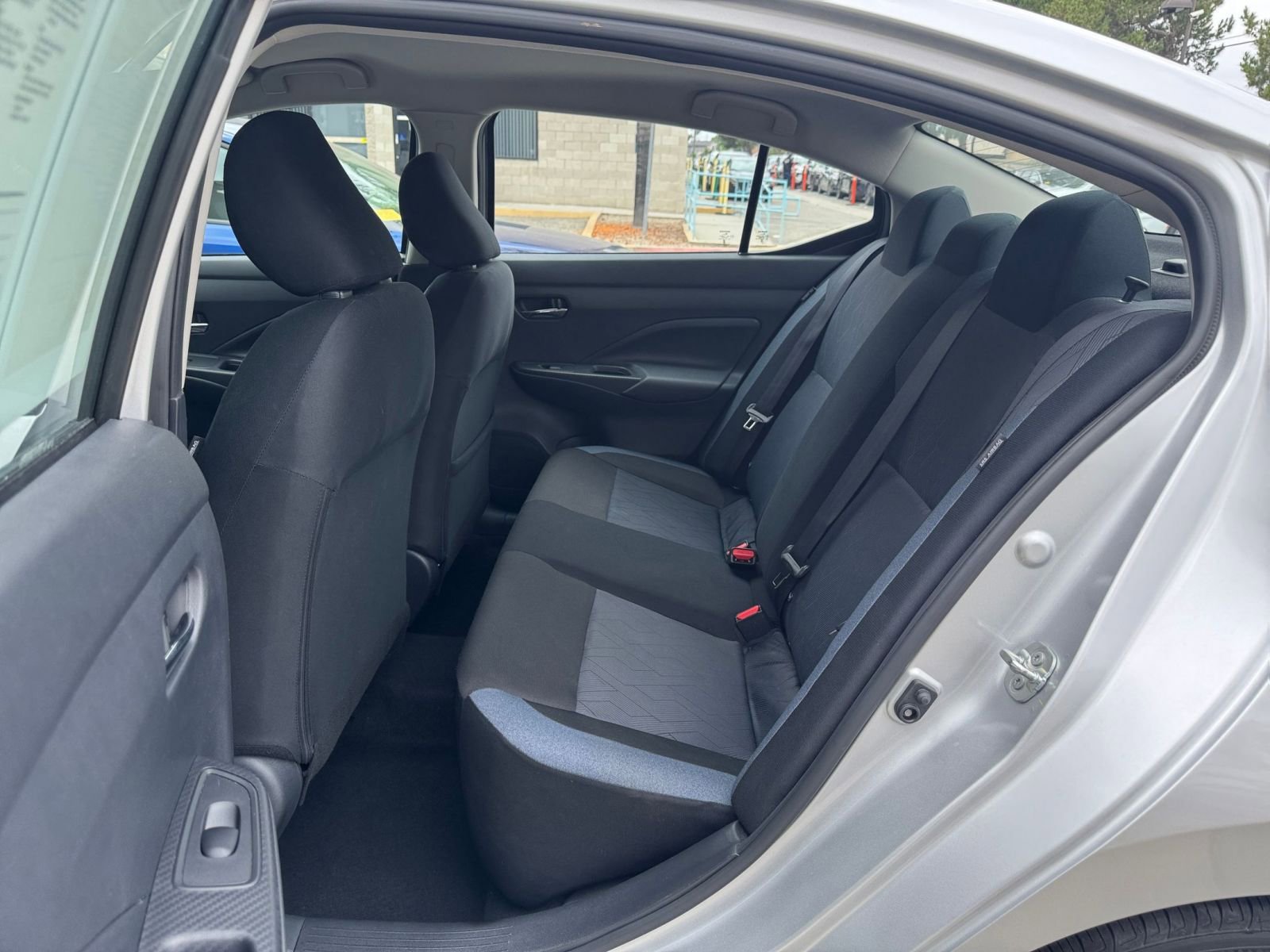Used 2025 Nissan Versa SV FWD image 24