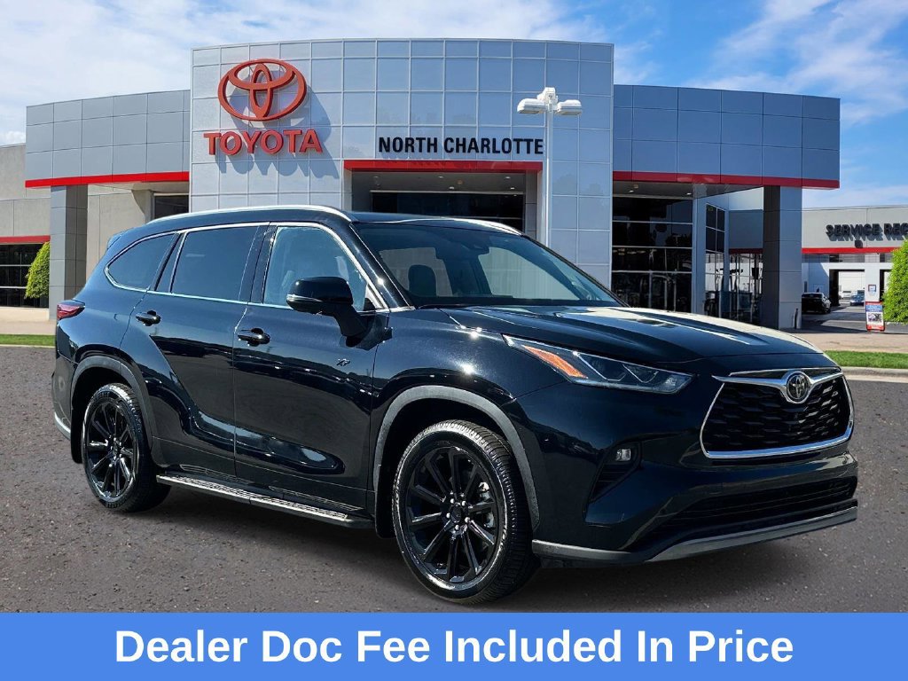 Used 2023 Toyota Highlander Platinum