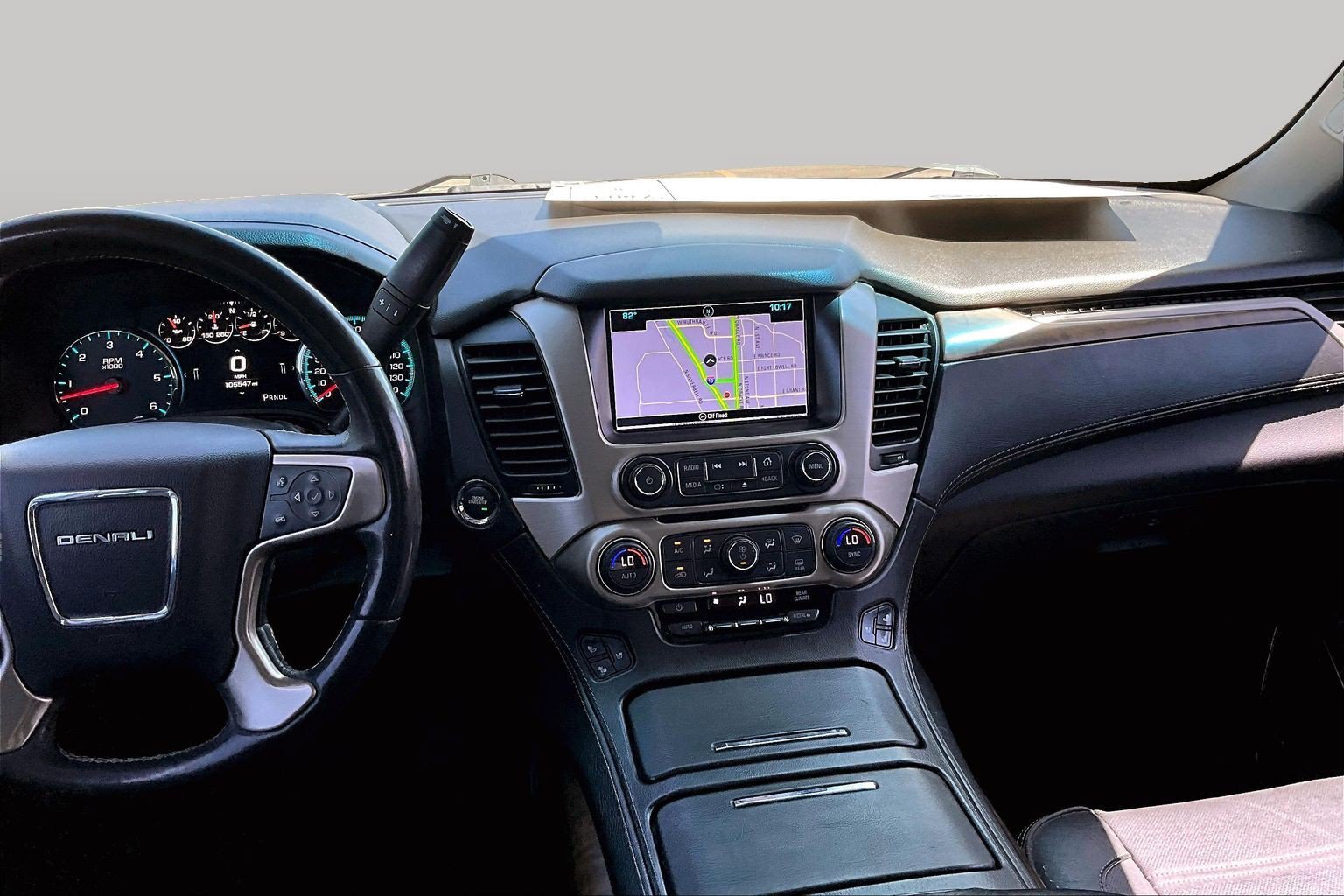 Used 2018 GMC Yukon XL Denali w/ Open Road Package RWD image 6