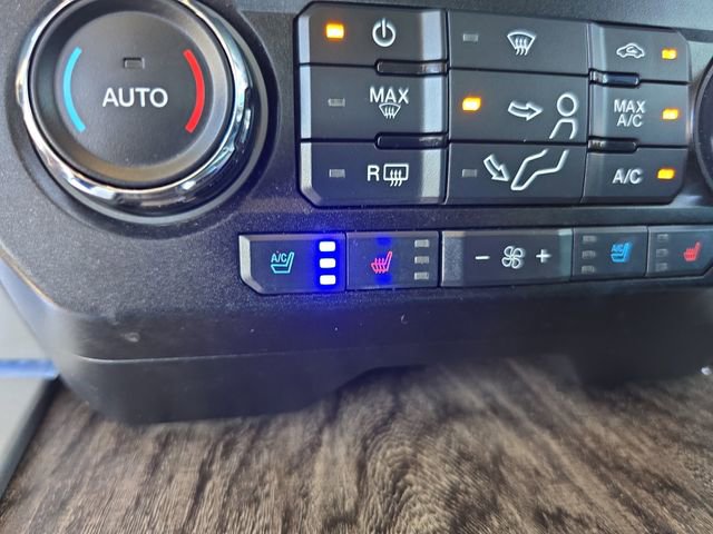 Used 2019 Ford F250 Lariat w/ Lariat Ultimate Package AWD/4WD image 22