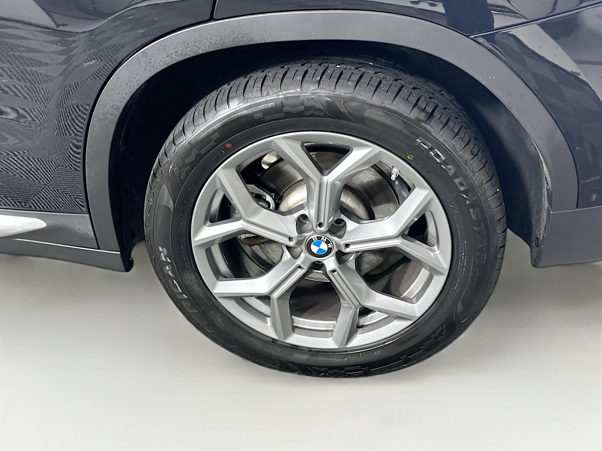 Used 2024 BMW X3 sDrive30i image 11