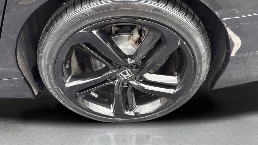 Used 2022 Honda Accord Sport image 9