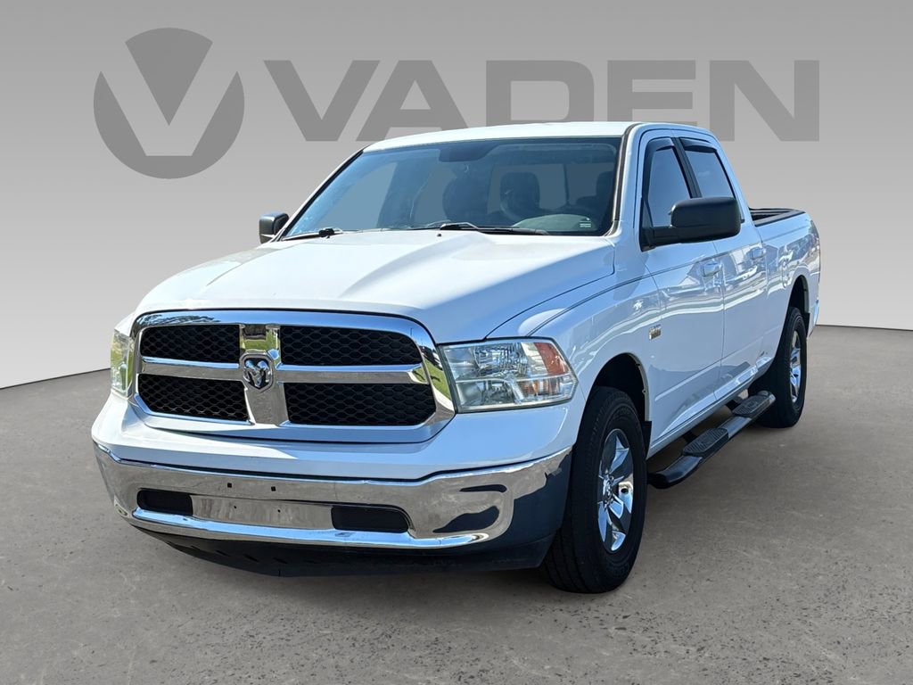 Used 2020 RAM 1500 Classic SLT image 24