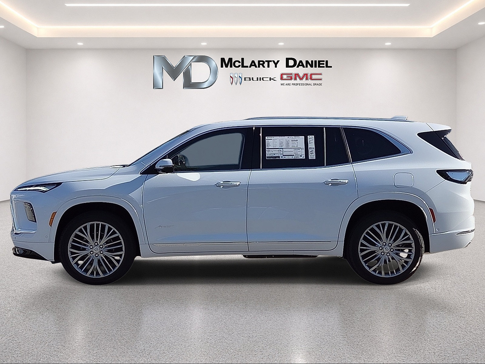 New 2027 Buick Enclave Avenir AWD/4WD image 3