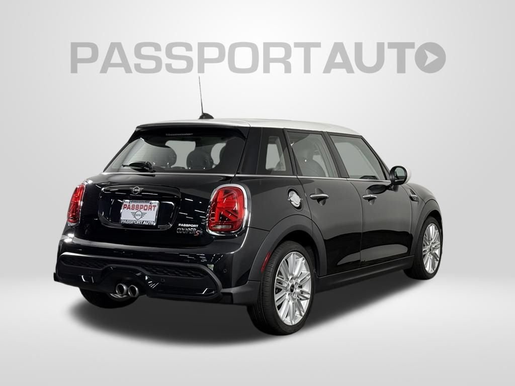Used 2024 MINI Cooper S FWD image 7