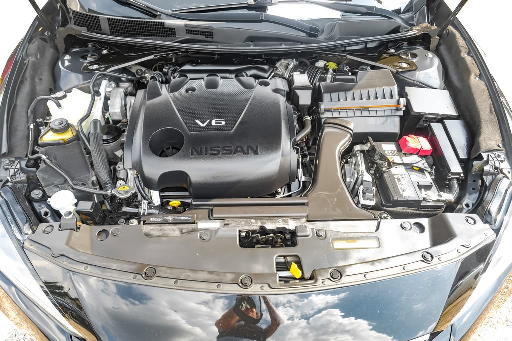 Used 2021 Nissan Maxima 3.5 SV w/ Floor Mat Group FWD image 46