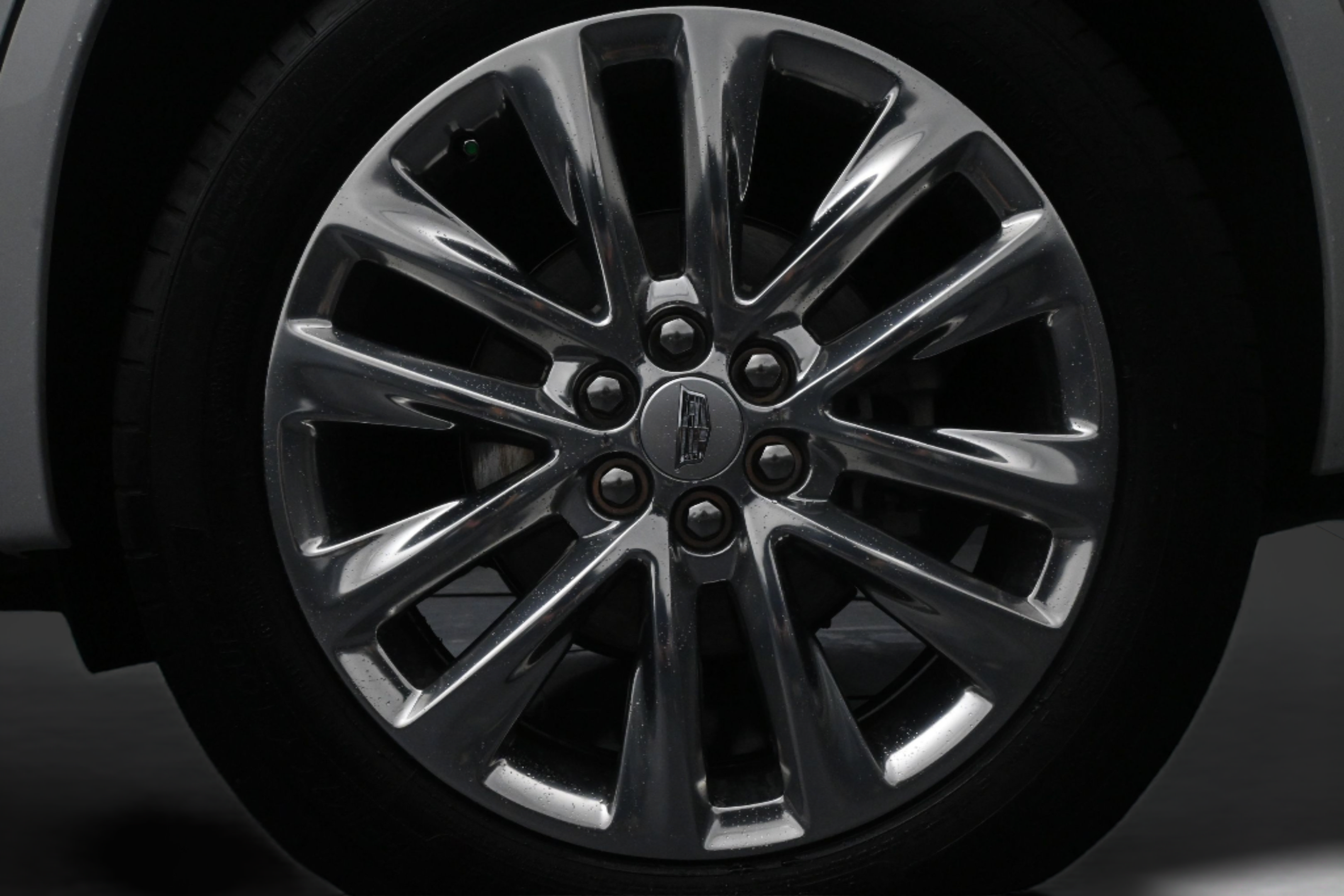 Used 2023 Cadillac XT6 Premium Luxury w/ Technology Package FWD image 10