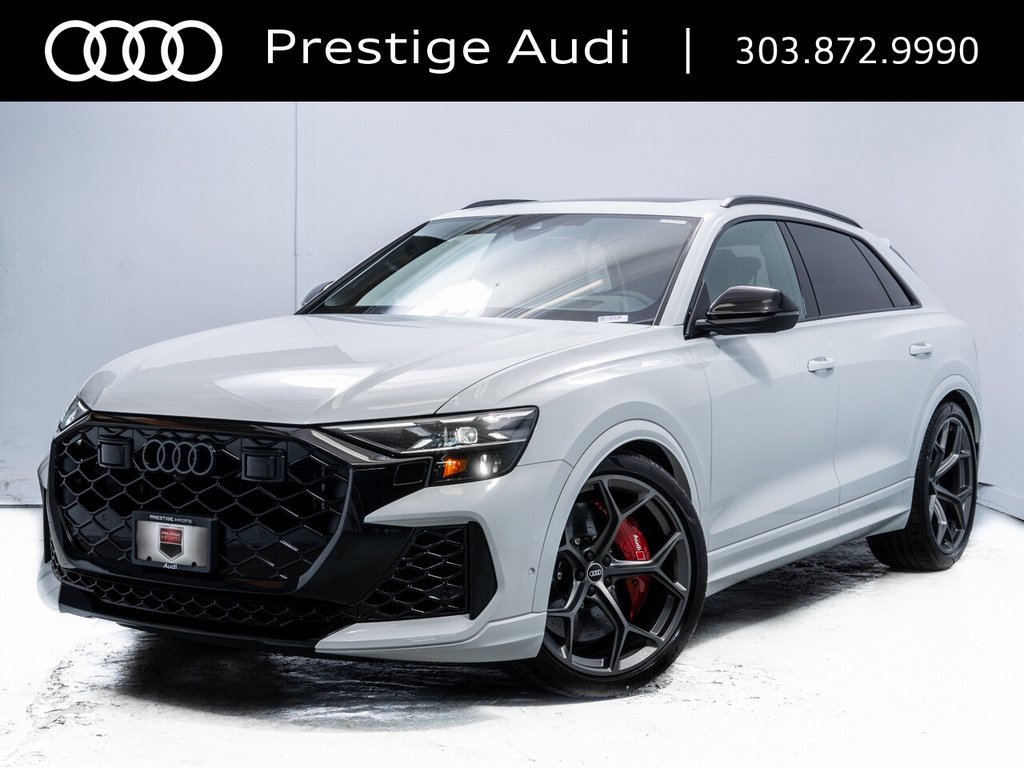 New 2025 Audi RS Q8 performance