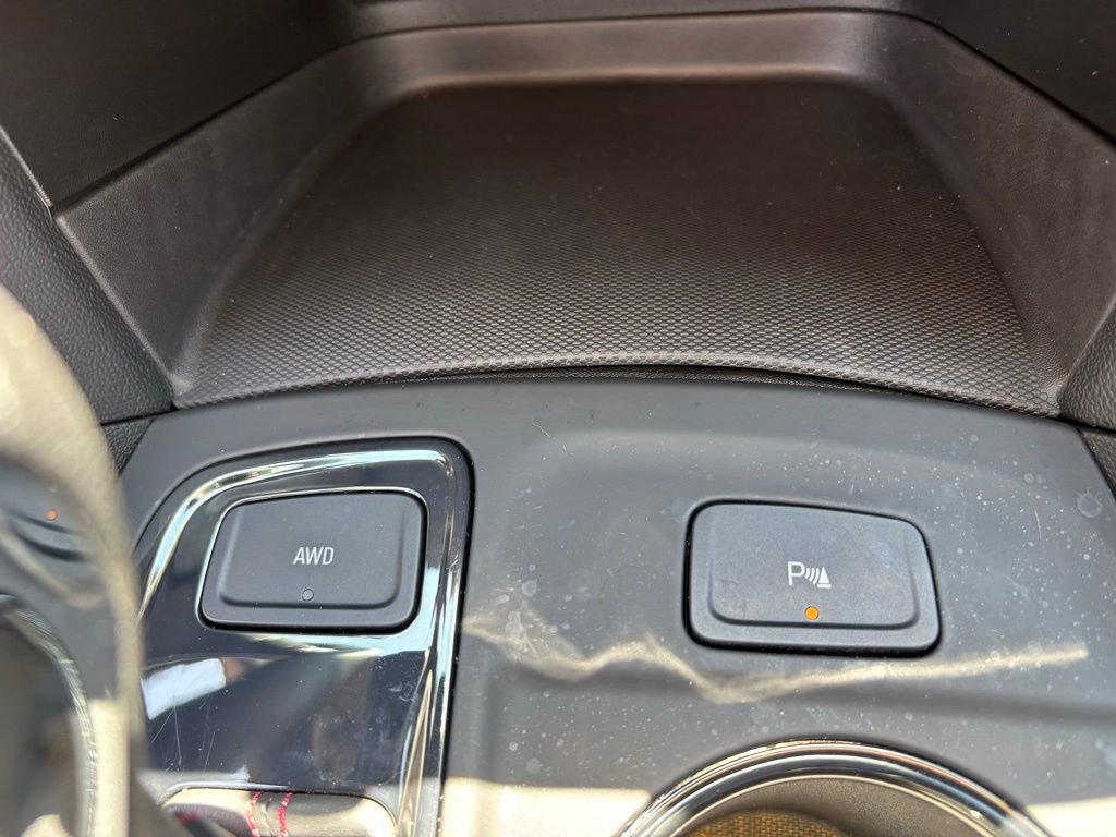 Used 2022 Chevrolet Equinox RS image 21