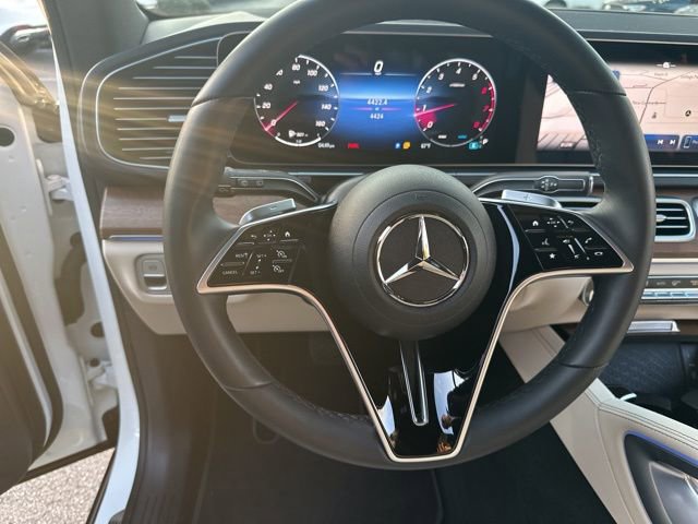 Used 2025 Mercedes-Benz GLE 450 4MATIC image 15