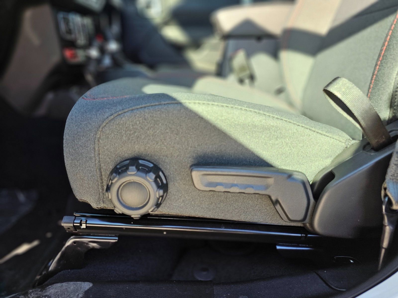 New 2026 Jeep Gladiator Rubicon w/ Steel Power Dome Hood Package image 21