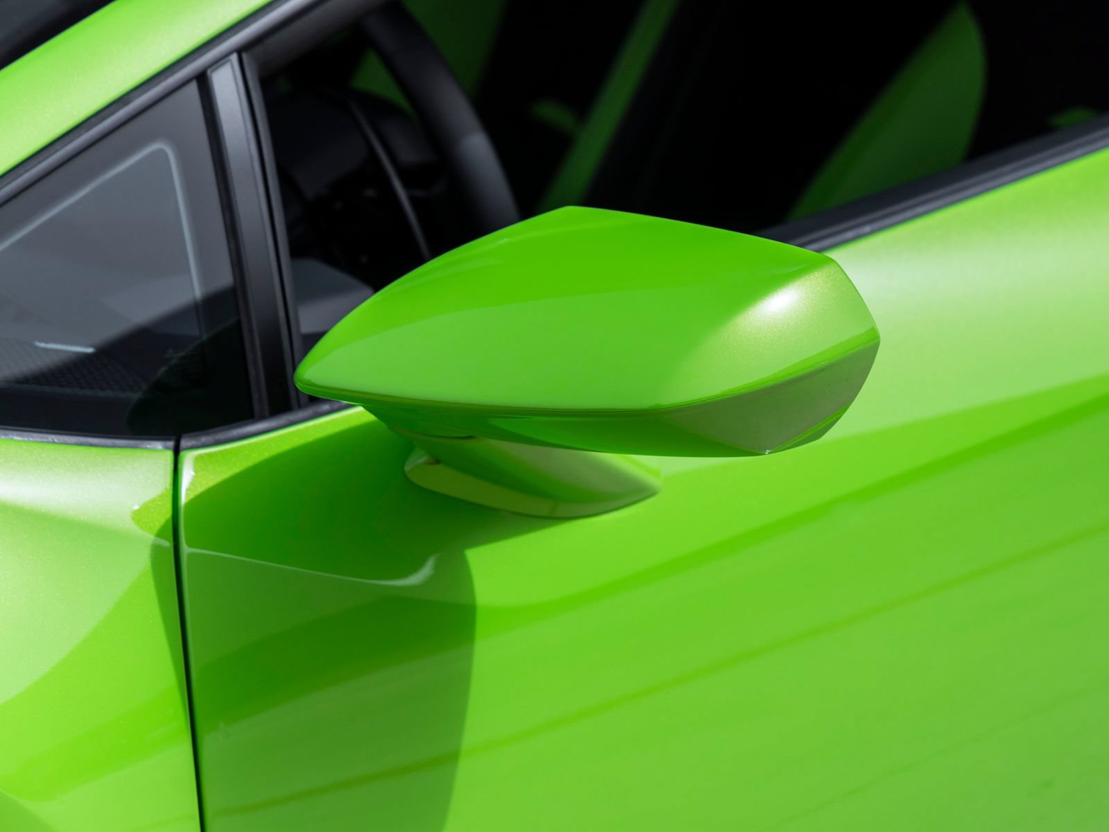 Used 2023 Lamborghini Huracan Tecnica RWD image 16