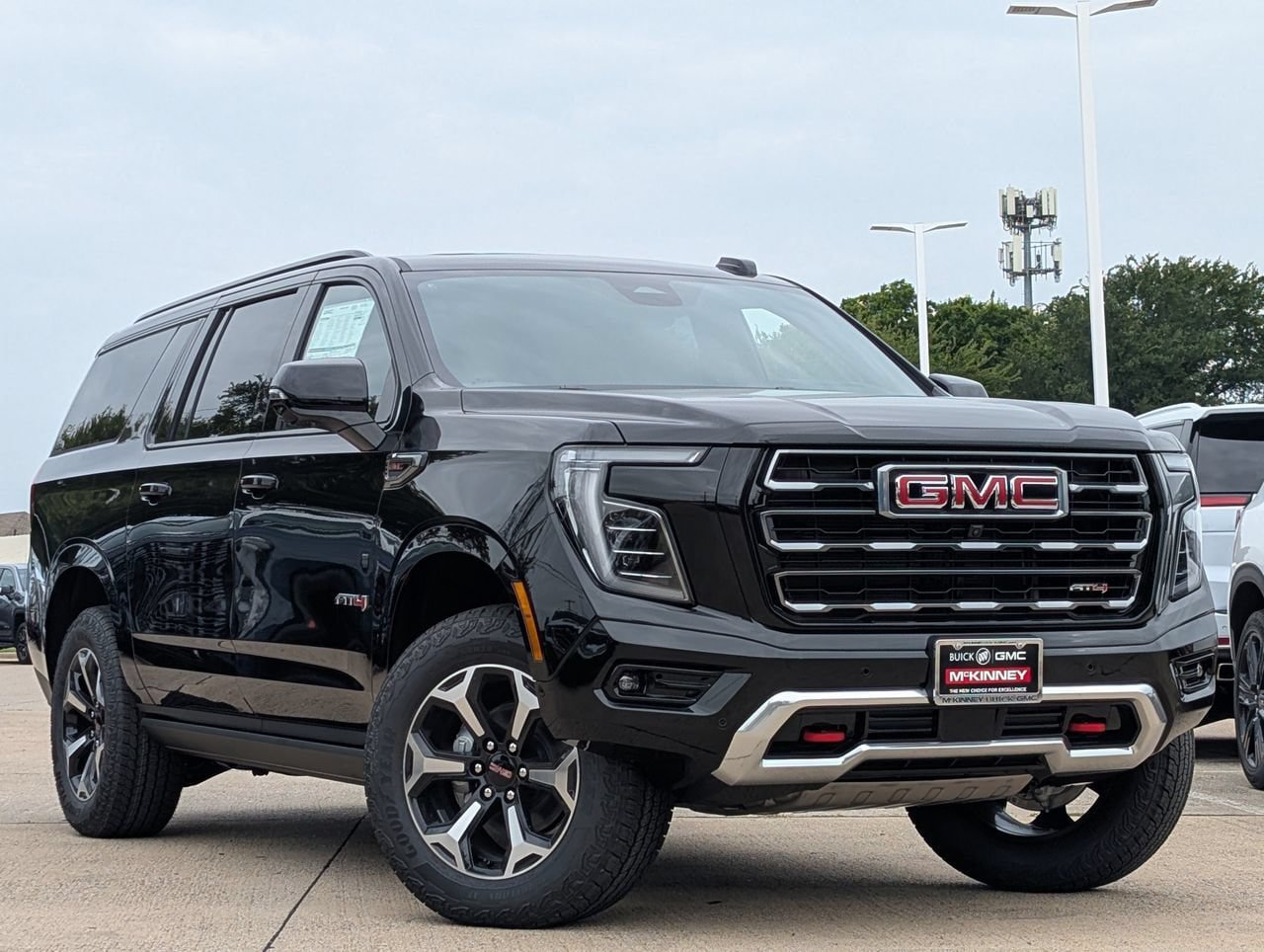 New 2026 GMC Yukon XL AT4 w/ AT4 Premium Package AWD/4WD image 2