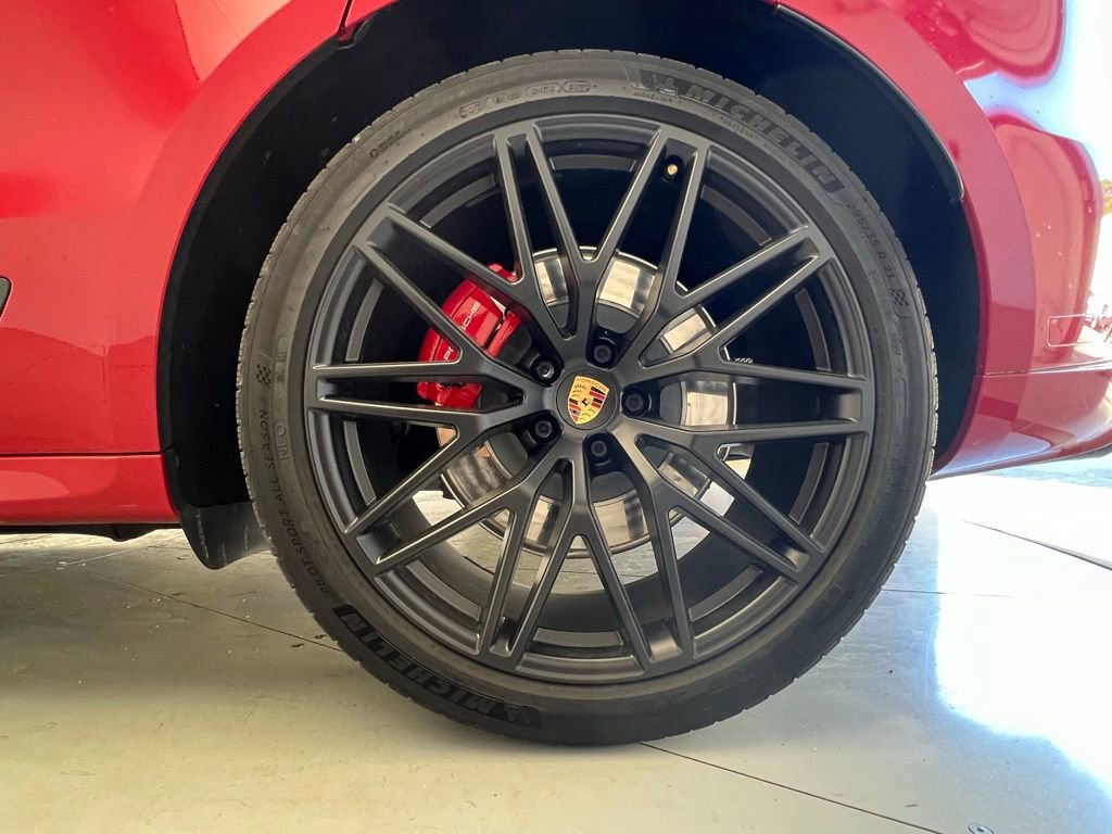 Certified 2022 Porsche Macan GTS image 27