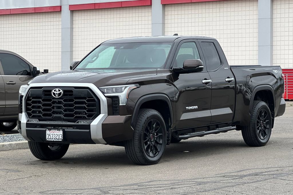 Used 2023 Toyota Tundra Limited w/ TRD Off-Road Package AWD/4WD image 10