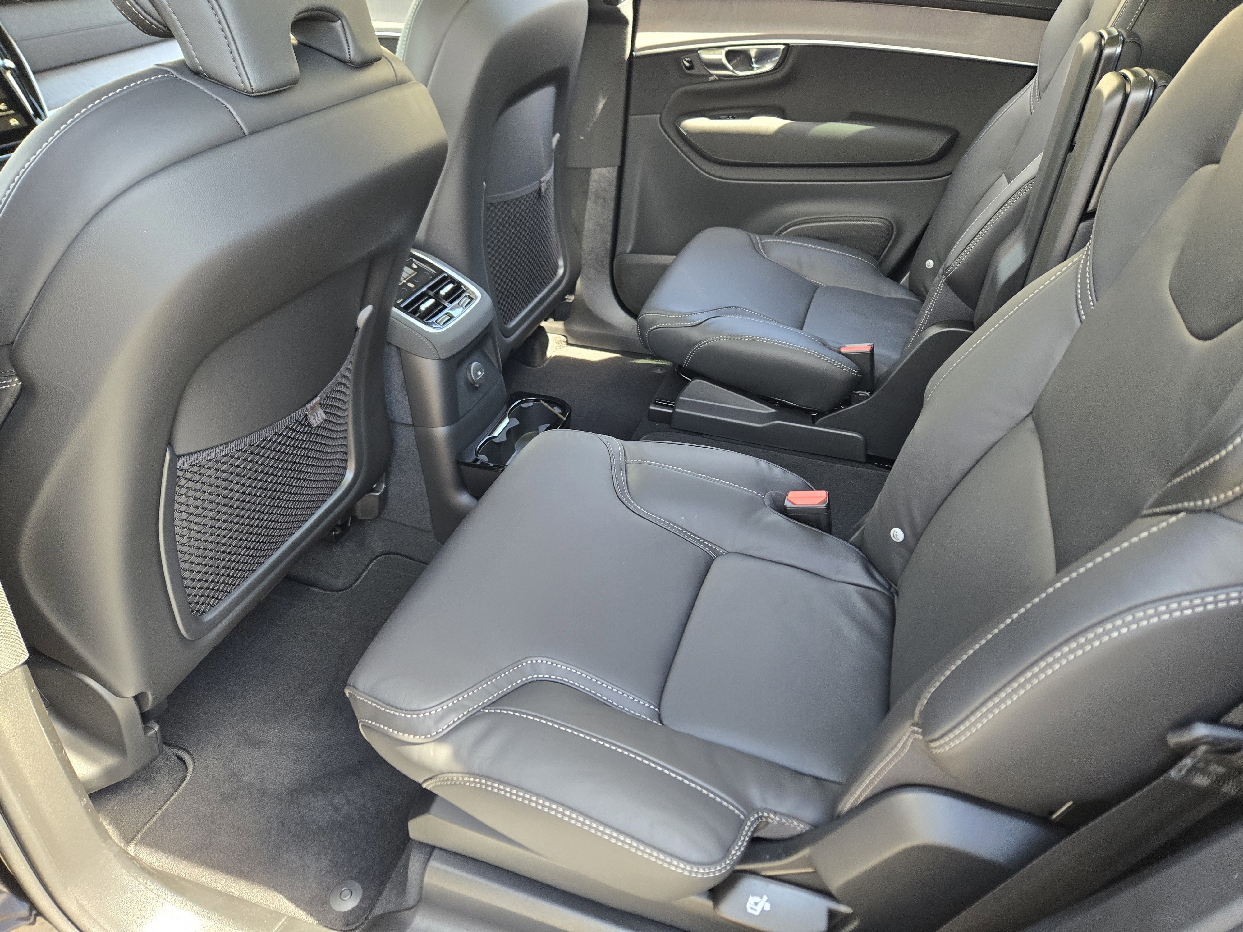 New 2026 Volvo XC90 T8 Ultra w/ Protection Package Premier image 23