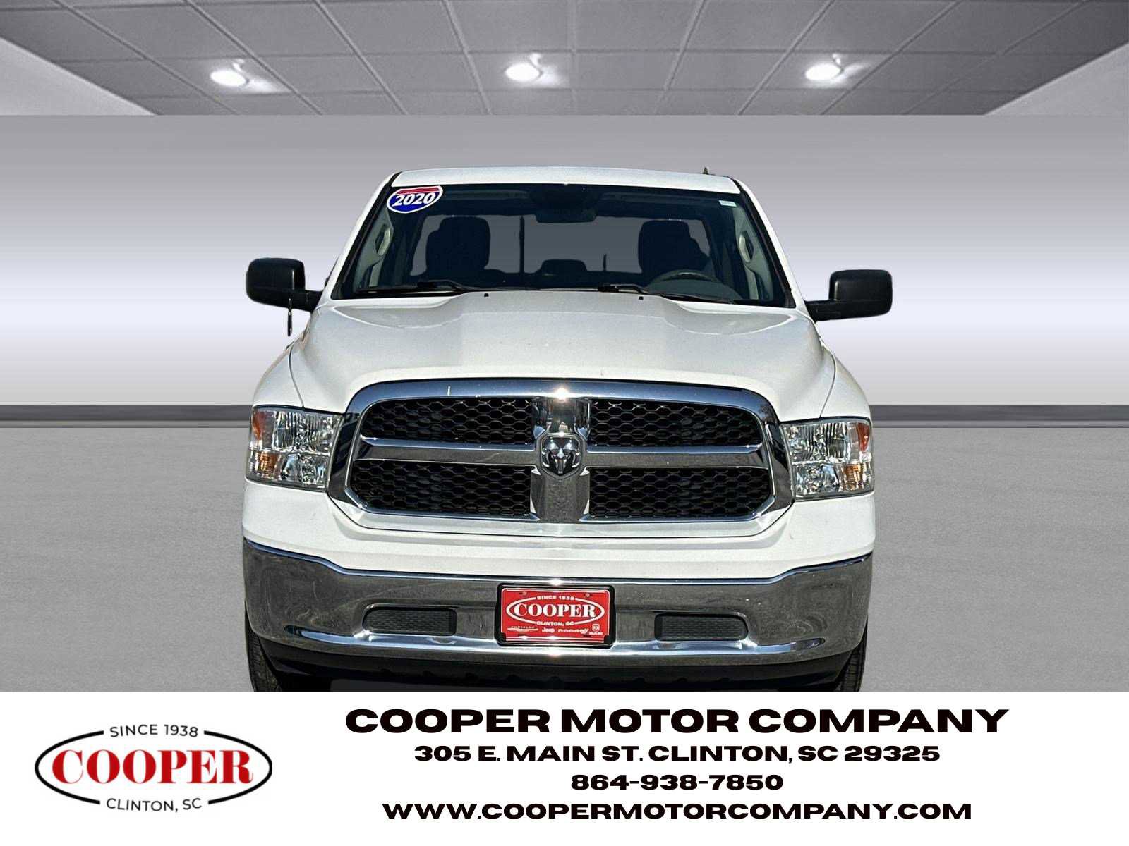 Used 2020 RAM 1500 Classic SLT AWD/4WD image 2