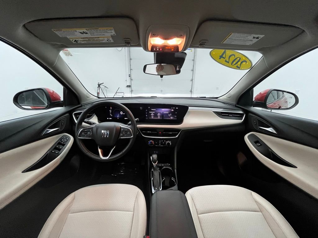 Used 2024 Buick Encore GX Preferred FWD image 4