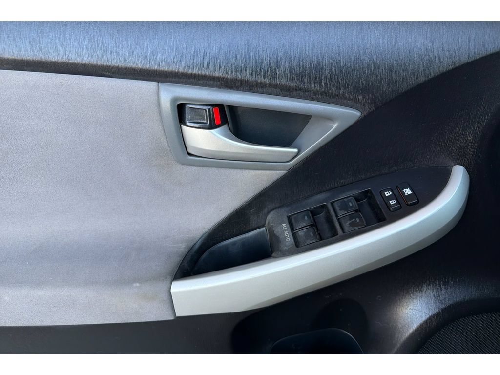 Used 2013 Toyota Prius Two FWD image 11