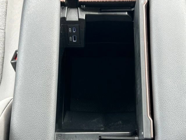 Certified 2023 Toyota Sienna LE FWD image 47