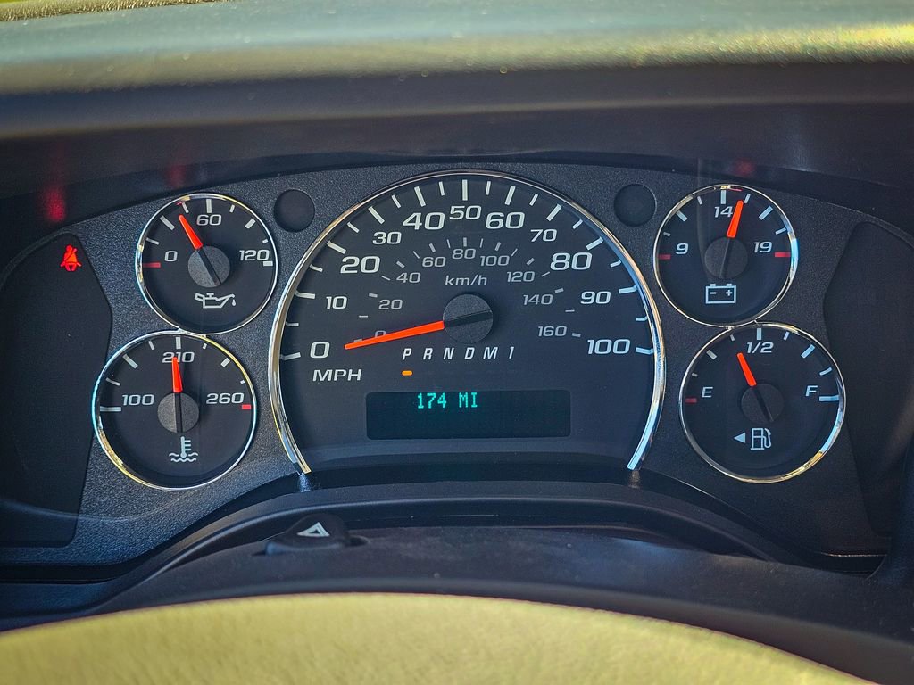 New 2025 GMC Savana 2500 w/ Driver Convenience Package image 15