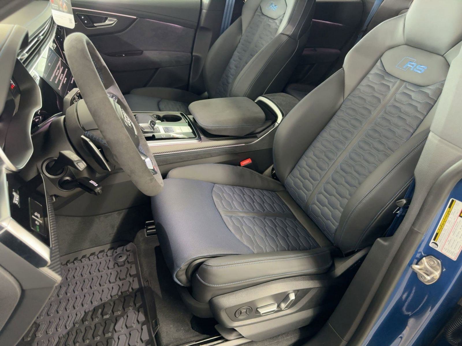 New 2026 Audi RS Q8 performance image 5