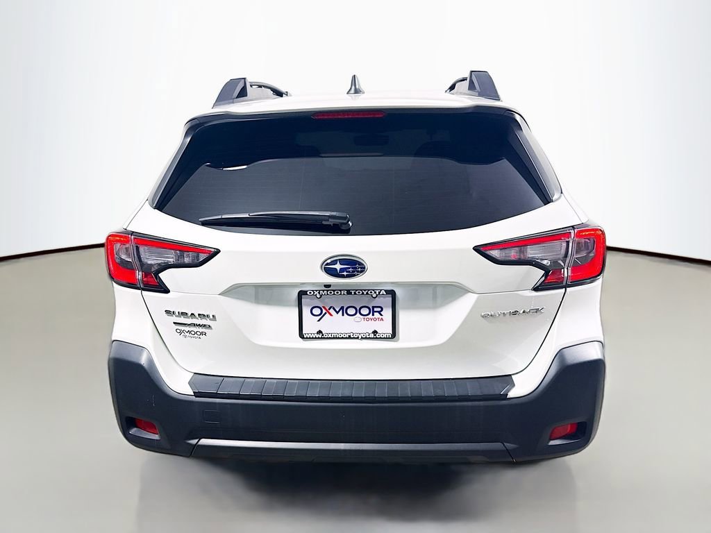 Used 2024 Subaru Outback Premium AWD/4WD image 6