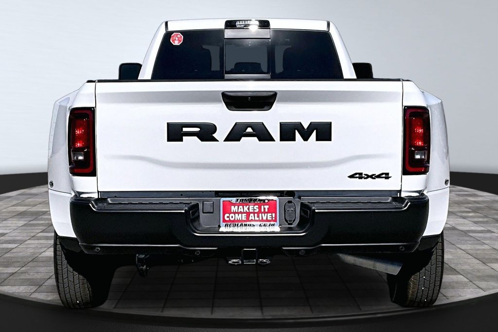 New 2026 RAM 3500 Tradesman AWD/4WD image 23