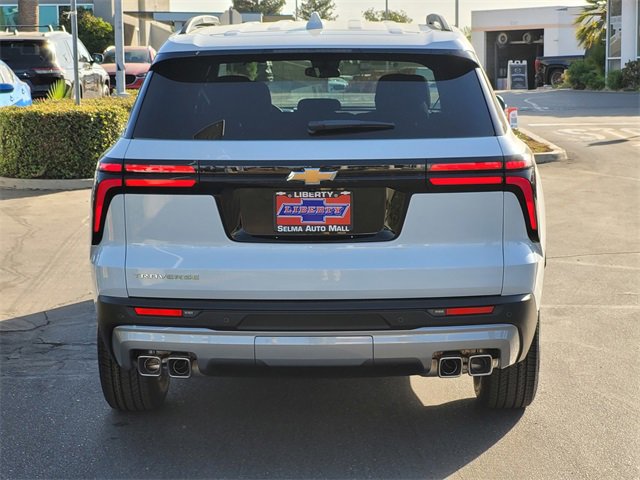 New 2026 Chevrolet Traverse LT image 5