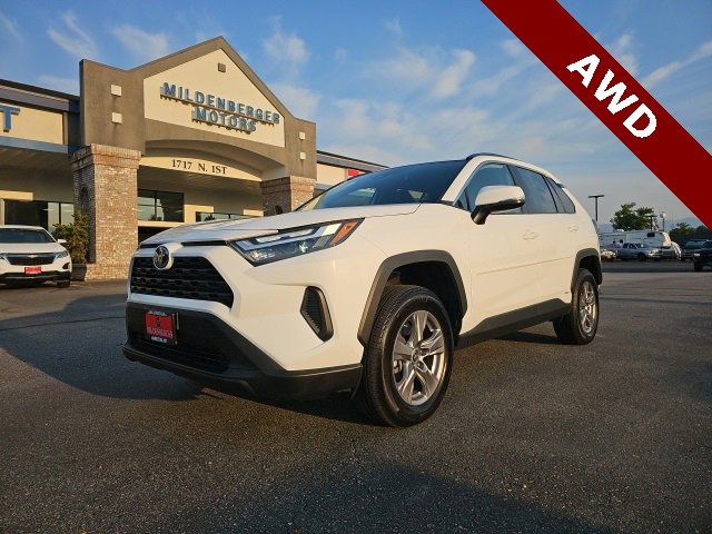 Used 2023 Toyota RAV4 LE image 1