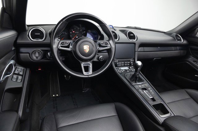 Used 2022 Porsche 718 Boxster GTS image 6