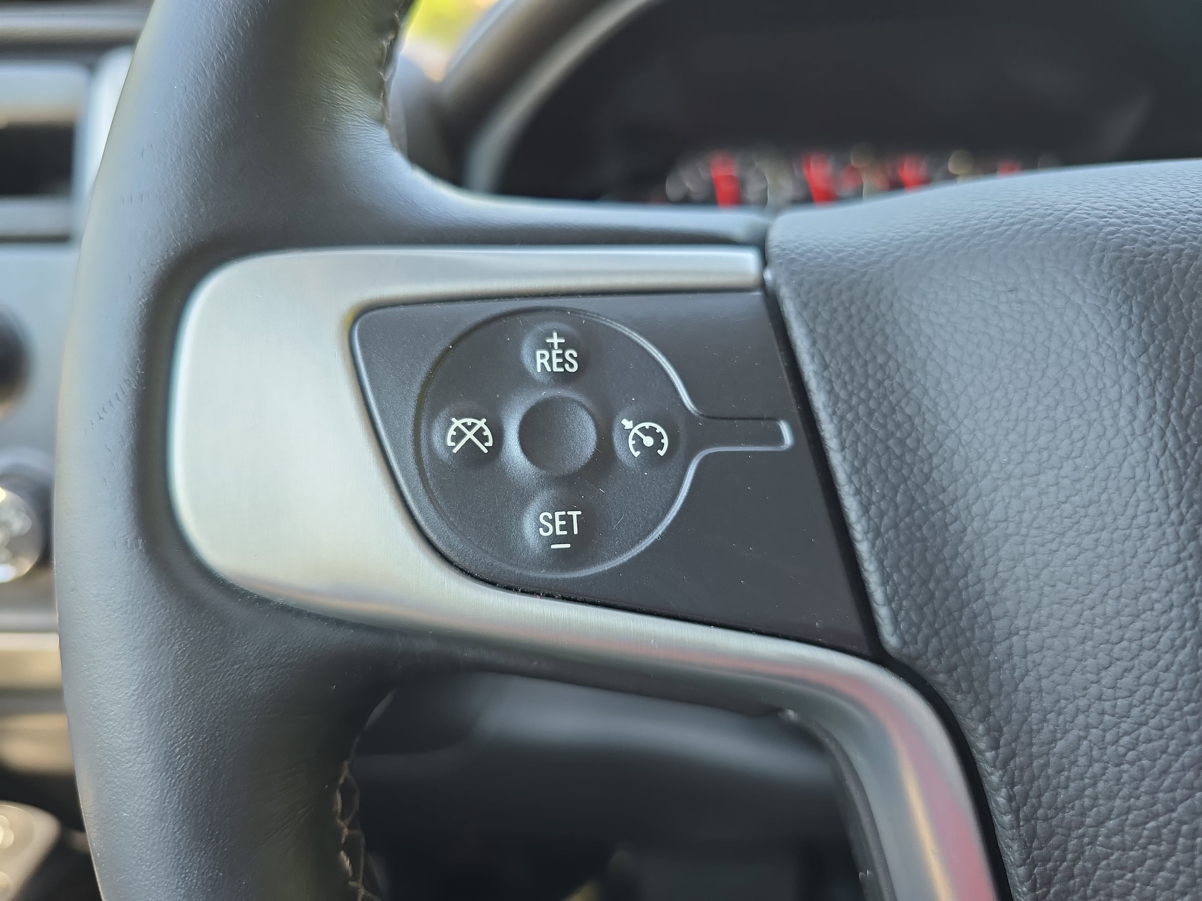 Used 2014 GMC Sierra 1500 SLE w/ SLE Value Package AWD/4WD image 16