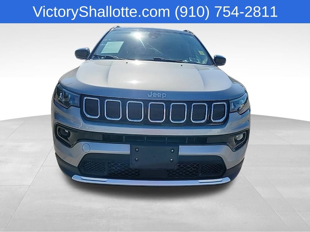 Used 2022 Jeep Compass Limited AWD/4WD image 3