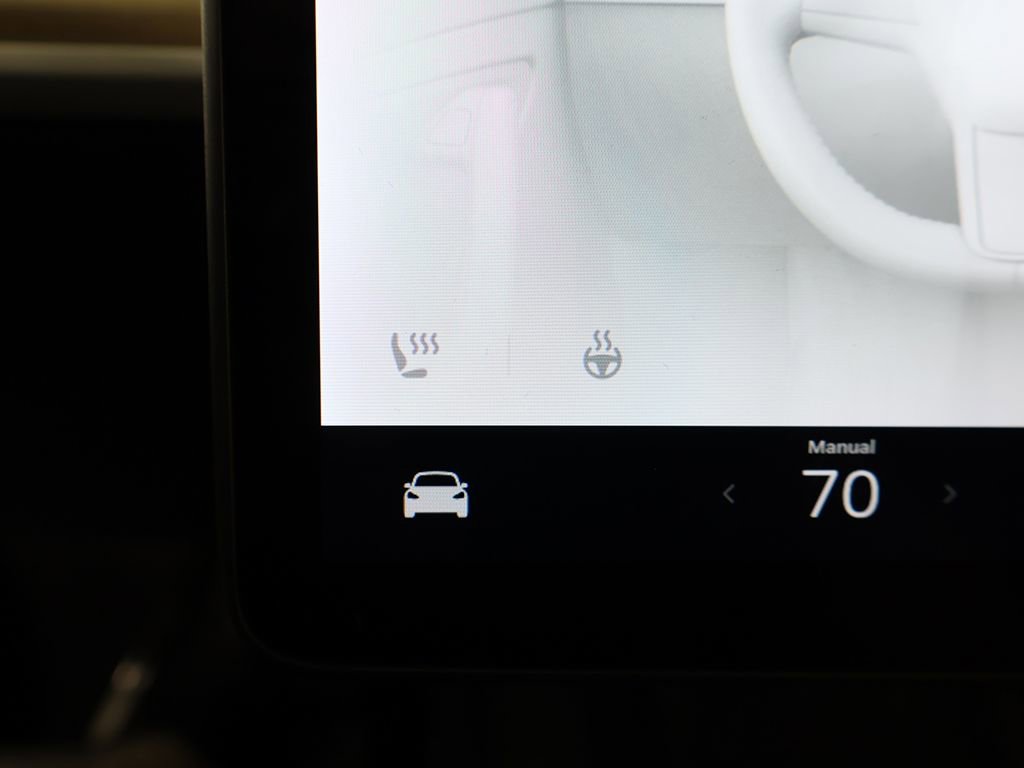Used 2021 Tesla Model Y Long Range AWD/4WD image 51
