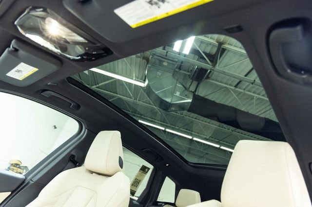 New 2026 BMW X3 xDrive30 w/ Premium Package image 16