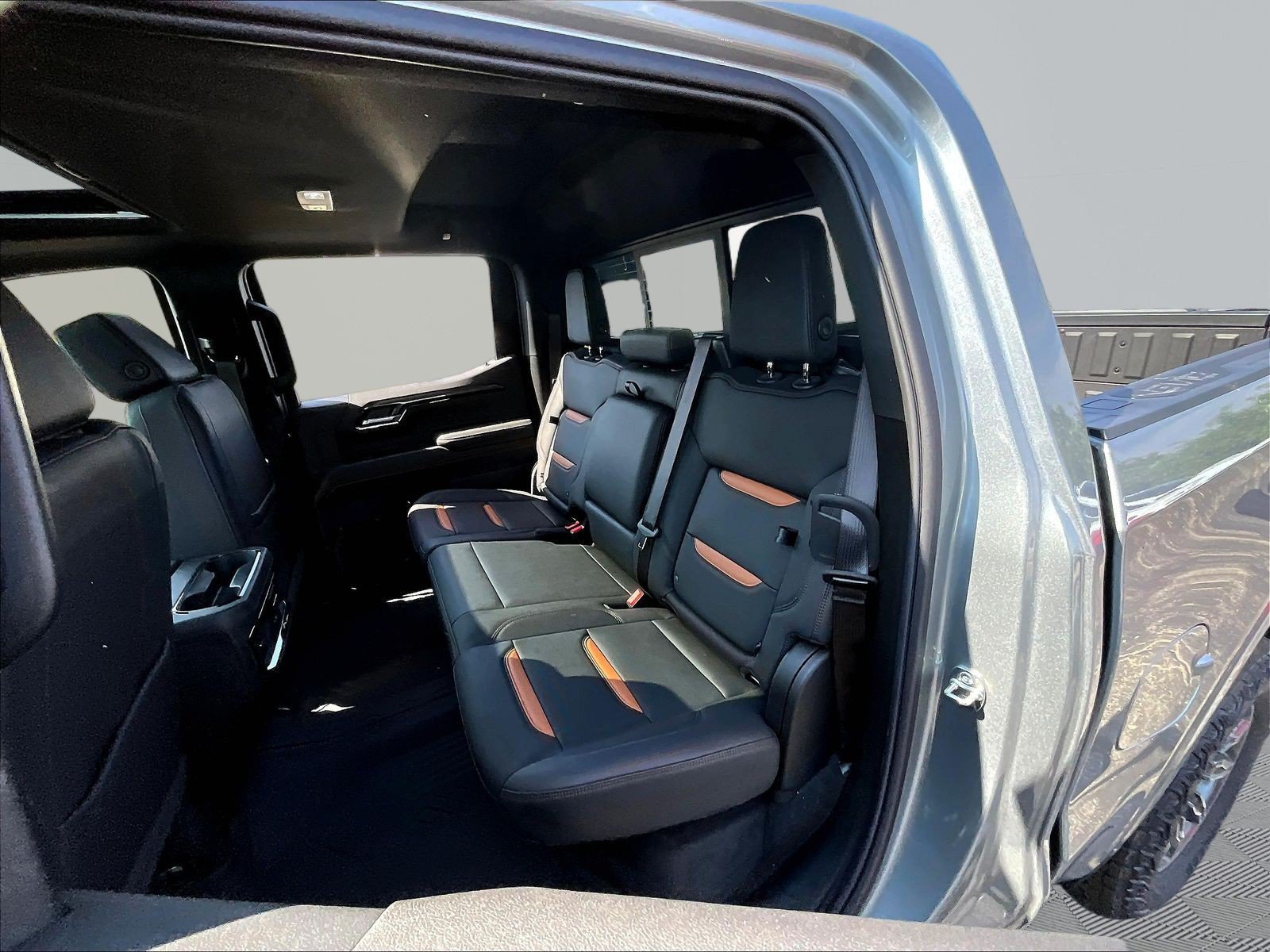 New 2026 GMC Sierra 1500 AT4 w/ AT4 Premium Package AWD/4WD image 18